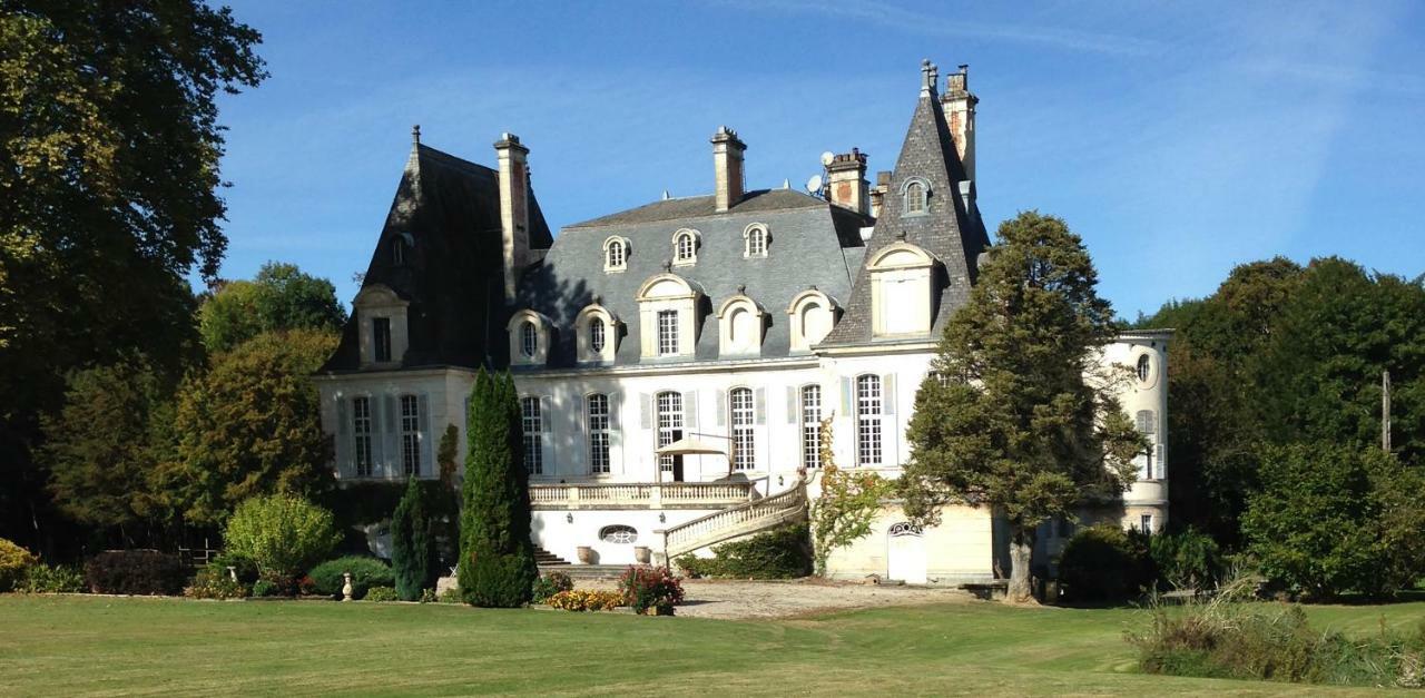 Chateau Du Val Larbont 라바스테드드세로우 외부 사진